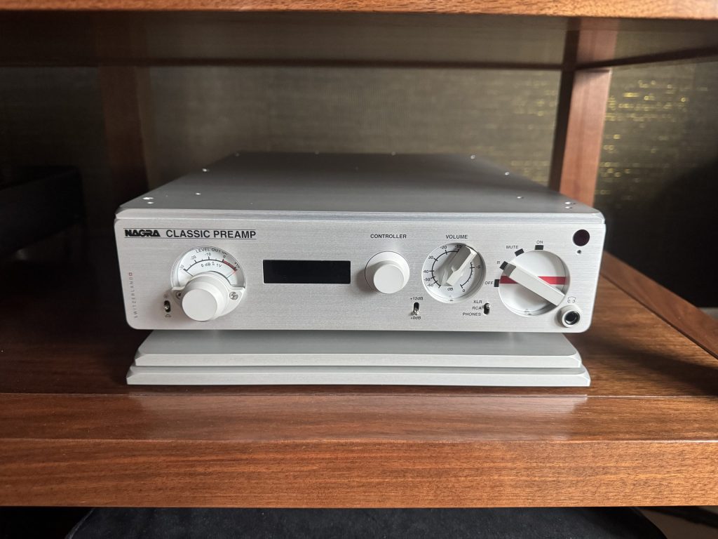 Nagra classic preamp including balanced output transformers (ex-dem)